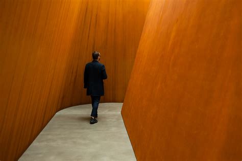 Richard Serra at the Gagosian on Behance