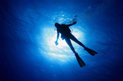 PHOTOGRAPHY101: Underwater Photography – The Scuba Diver