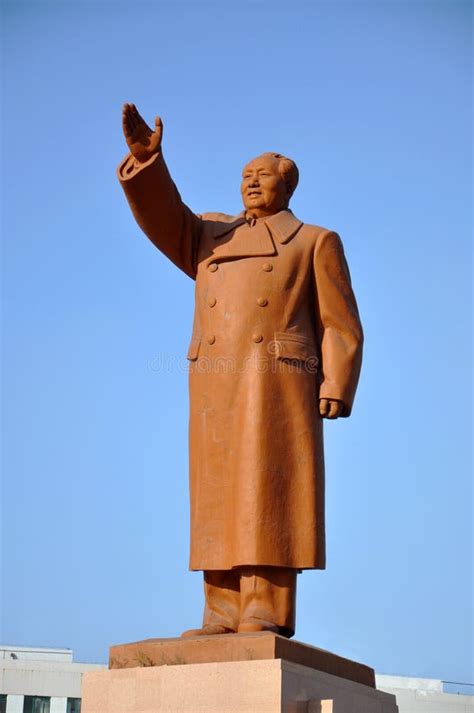 Chairman Mao Statue, Shenyang, China Stock Image - Image of asian ...