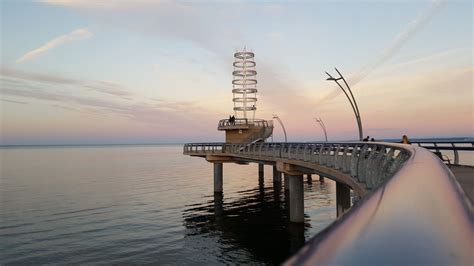 Burlington Pier: A Serene View of Lake Ontario