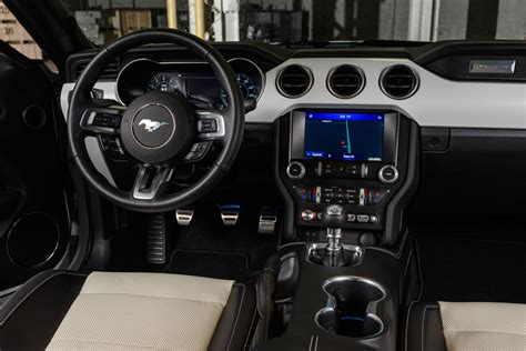 2022 Ford Mustang Convertible Interior