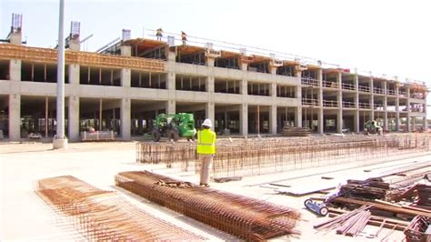 Progress continues on parking structure at Fresno Yosemite International Airport - ABC30 Fresno