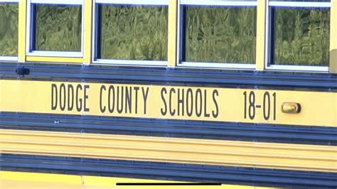 Dodge Co. turning elementary schools into grade-specific buildings for ...