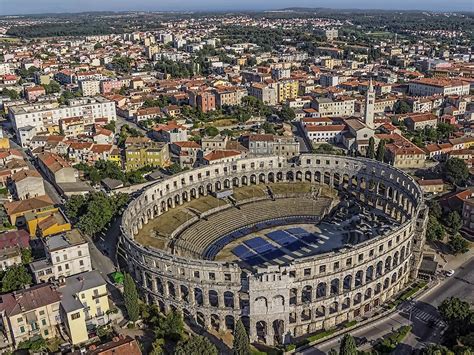 5-five-5: Amphitheater of Pula (Pula - Croatia)