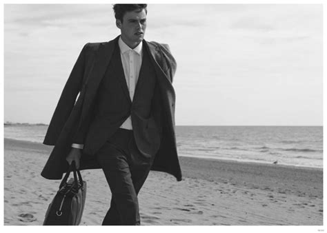 Reiss Showcases Fall/Winter 2014 Men's Coats & Jackets – The Fashionisto