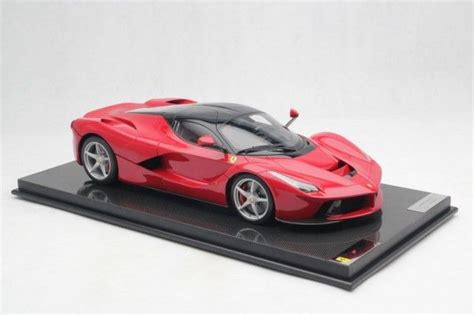 Ferrari LaFerrari 1:8 scale model is a detailed replica of the real ...