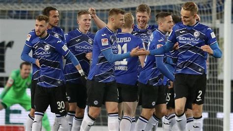 Aufstieg perfekt: Bielefeld kehrt in die Bundesliga zurück - Deutschland | SportNews.bz