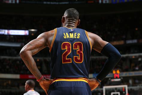 LeBron James Hopes Donald Trump Becomes 'One of the Best Presidents ...