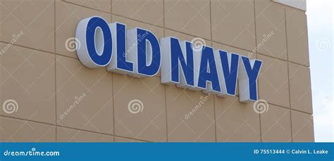 Old Navy Factory Store editorial stock image. Image of apparel - 75513444