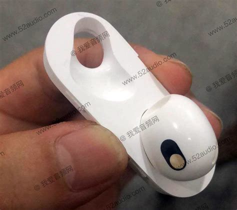 Apple AirPods 3 Leaked Images Reportedly Surface, Look Similar to ...