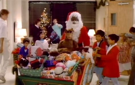 10 Christmas Episodes From Classic Sitcoms - Neatorama