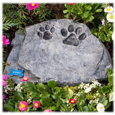 Garden Stone Urn | Pet Memorials | Memorial Gallery Pets
