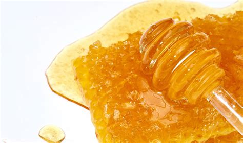 The Skincare Benefits of Manuka Honey | Skincare.com