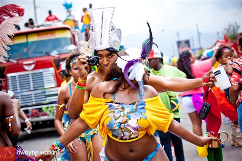 Carnival Photography….it’s harder than you think. – LEHWEGO