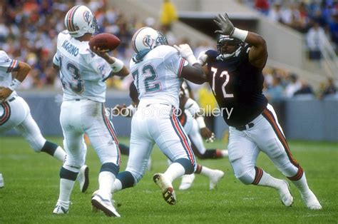 William Perry Chicago Bears v Miami Soldier Field 1992 Images | American Football Posters