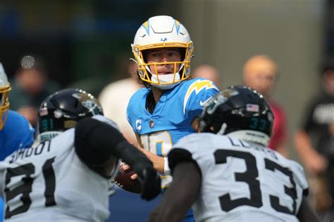 As Injuries Continue to Mount, Chargers Overmatched by Jaguars in 38-10 Loss - Sports ...