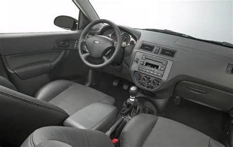 2005 Ford focus interior accessories