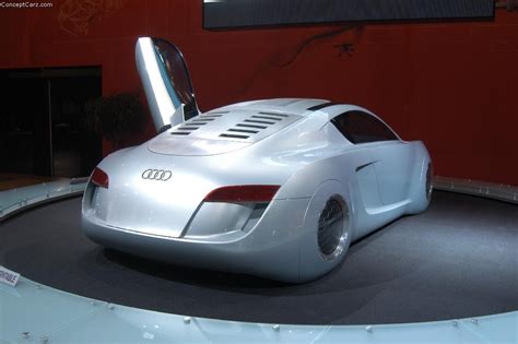 2004 Audi RSQ Concept Image. Photo 11 of 11