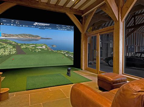 Foresight sports golf simulator, gc quad portable launch monitor