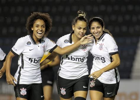 Corinthians Feminino 2020 Home Kit