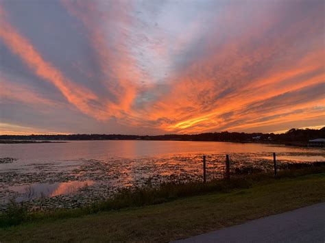 Beautiful Sunset Over Lake Weir - Ocala-News.com