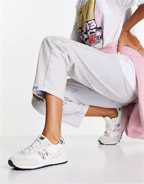 New Balance 501 Classic sneakers in white | ASOS