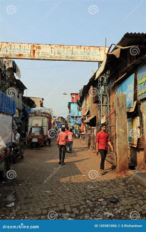 Walking Along a Street in Dharavi Editorial Photo - Image of ...