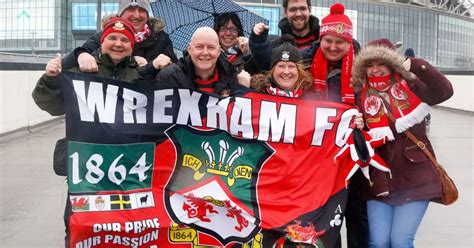 Wrexham FC fans see Wembley party turn into a nightmare - North Wales Live