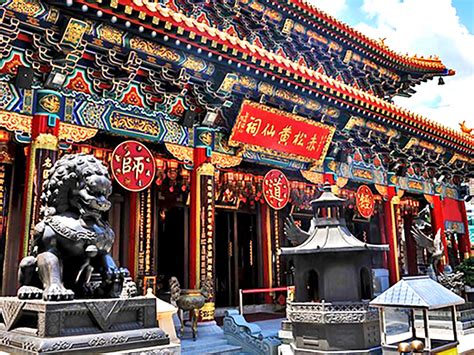 Wong Tai Sin Temple - Green Queen