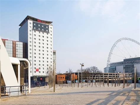 Best Price on Ibis London Wembley Hotel in London + Reviews