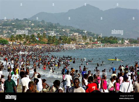 Sierra leone freetown beach hi-res stock photography and images - Alamy