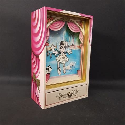 Vintage Disney music box Swan lake with movements - various - Catawiki