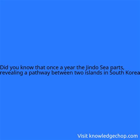 that once a year the Jindo Sea parts, revealing a pathway between two islands in South Korea | 🥷 ...