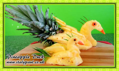 ItalyPaul - Art In Fruit & Vegetable Carving Lessons: Art In Pineapple Show - Fruit Carving ...