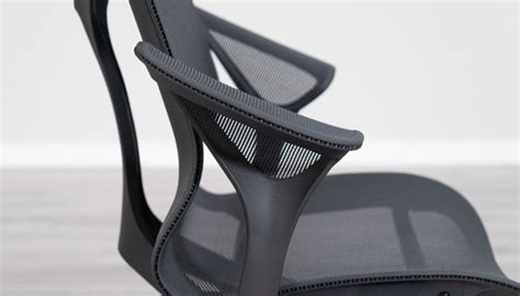 Herman Miller High-Back Cosm Chair with Leaf Arms 2024 Review