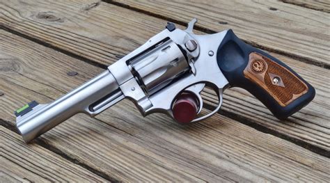 JC's Armory: Ruger SP101 4" Stainless Steel .22LR