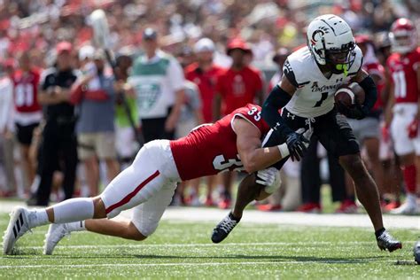 Watch: Luke Fickell/Tyler Scott/Tre Tucker Miami Postgame Comments ...