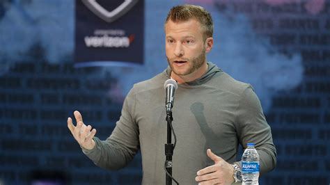 Rams extend head coach McVay, general manager Snead through 2026