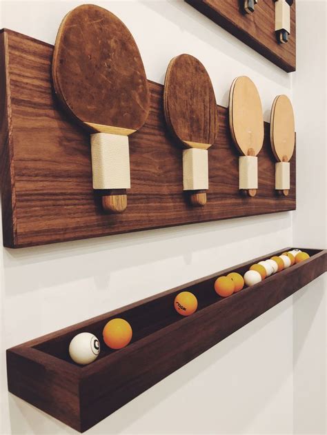 Ping Pong Paddle and Balls Holder made in Walnut | Pingisbord, Interiör ...