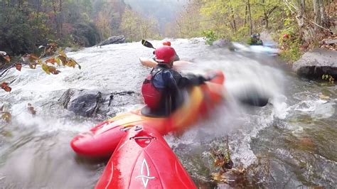 Kayaking Cheoah at 1000 cfs - YouTube