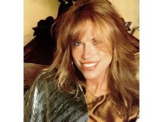 Carly Simon biography, birth date, birth place and pictures