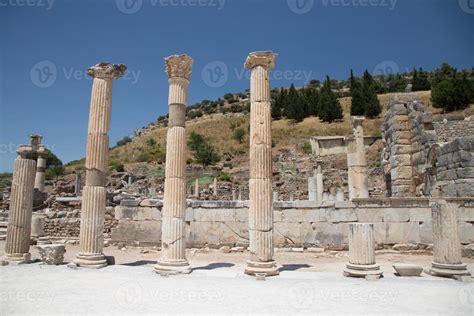 Ephesus Ancient City 10292322 Stock Photo at Vecteezy