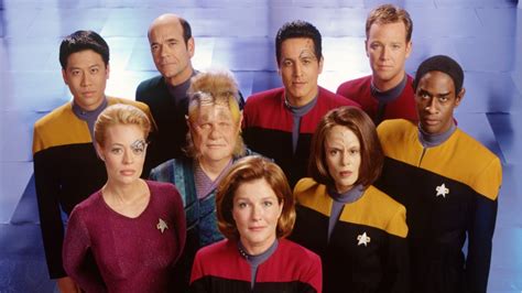 'Star Trek: Voyager' Turns 25! A Look Back at Iconic Series ...