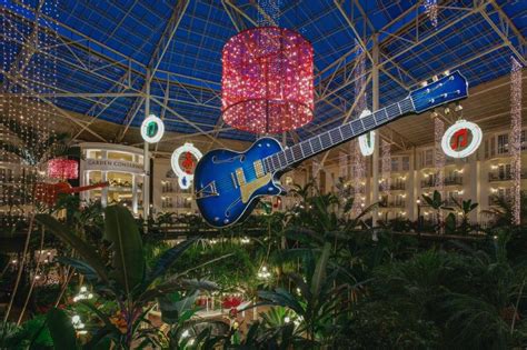 Gaylord Opryland | The Nashville Mom