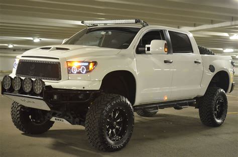 Toyota Tundra 2012 Accessories