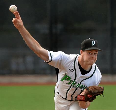 Baseball: Drake outlasts Giants to claim first place & more – Marin Independent Journal