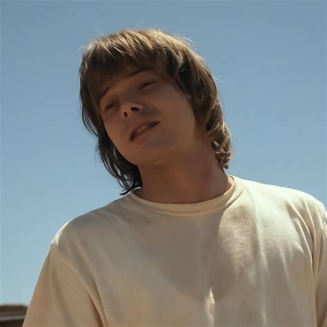 charlie heaton as jonathan byers in stranger things season 4 | Stranger ...