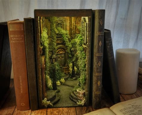 Dark Night Artist Alley Book Nook With a Mirrorold Tenement - Etsy