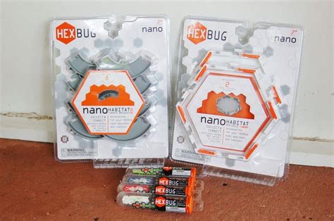 Hexbug Hive Habitat Set & Glow in the Dark Nano Habitat Set Review