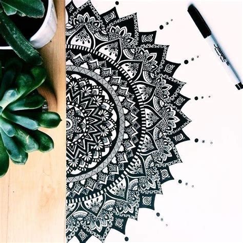 40 Beautiful Mandala Drawing Ideas & How To - Brighter Craft | Mandala ...